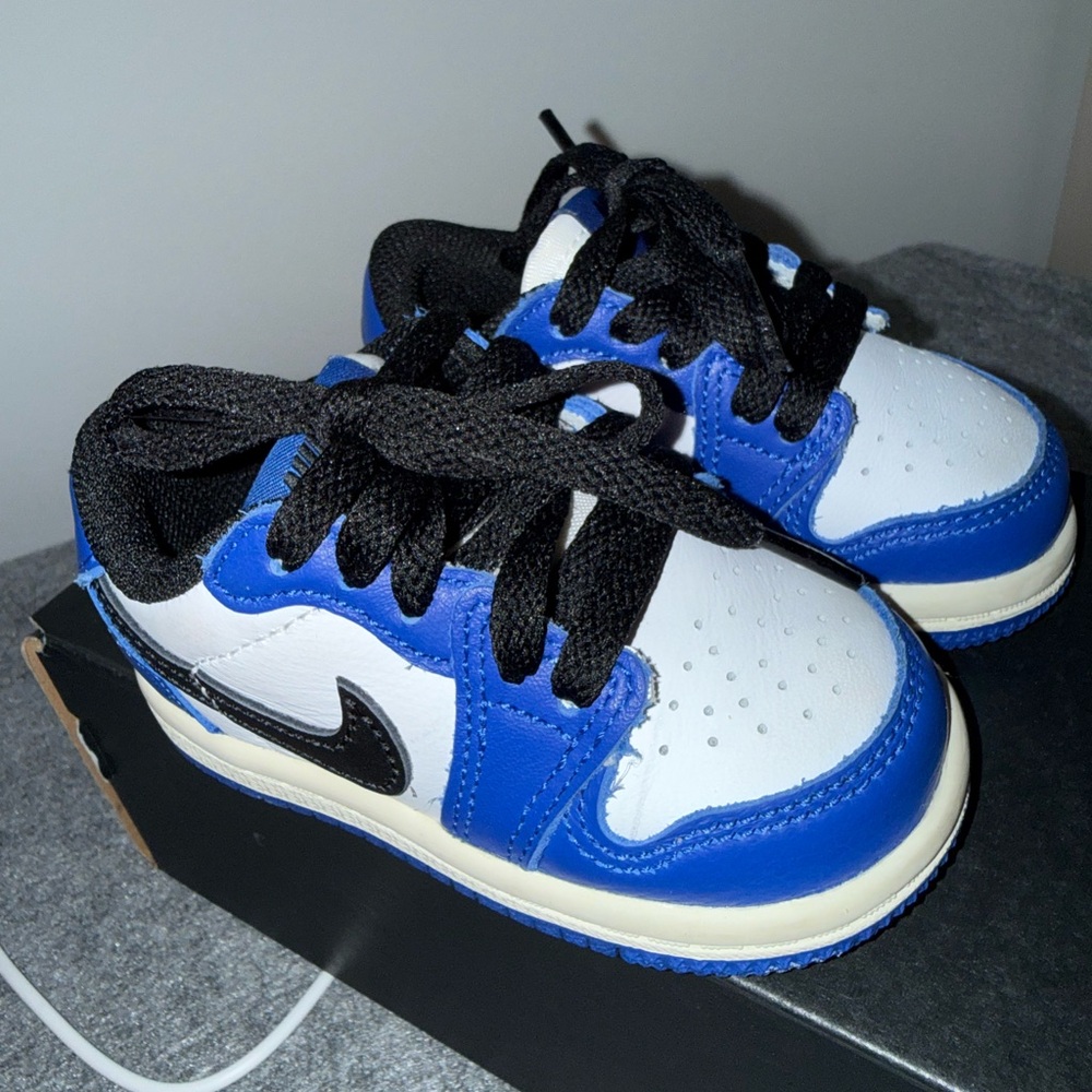 Toddler Nike dunk low